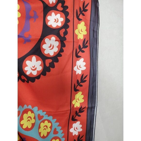 Wall Art Tapestry Bright Red Mexican Floral Print - Picture 5 of 7